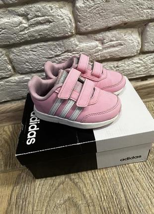 Кросівки adidas3 фото