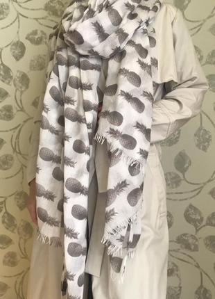 Шарф жіночий
