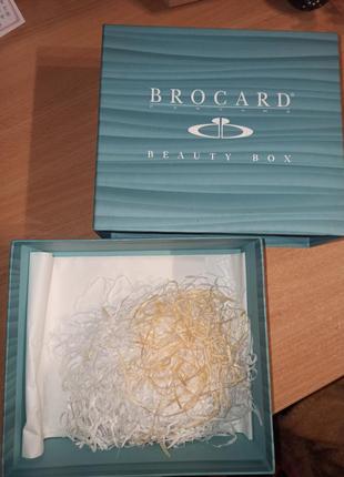 Подарункова коробка brocard  упаковка брокард