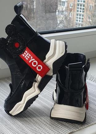 Демі черевики. сапожки . ботинки