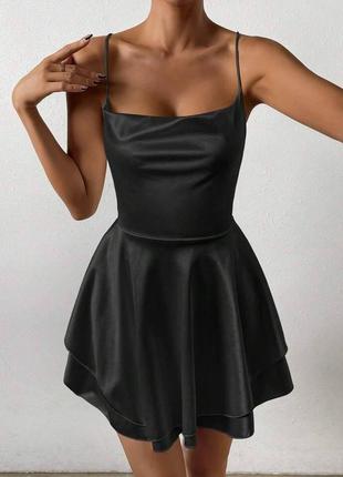 Женский стильный шелковый черный пышный комбинезон мини с открытой спинкой1 фото