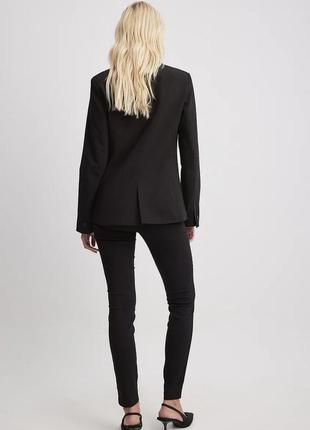 Чорний оверсайз піджак, чорний піджак, однобортний піджак від бренду na-kd2 фото
