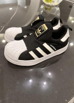 Кросівки adidas! куплені в оригінальному магазині.