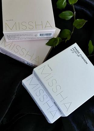 Кушон missha moist up (белый)