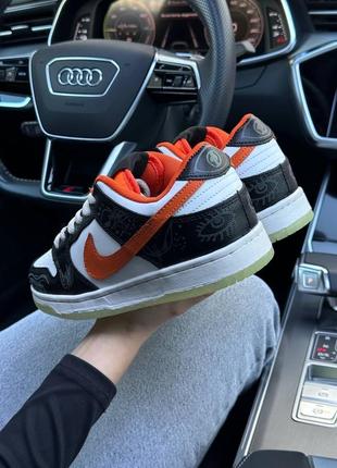 Подошва светится в темноте! женские кроссовки nike sb dunk low prm halloween (gs)8 фото