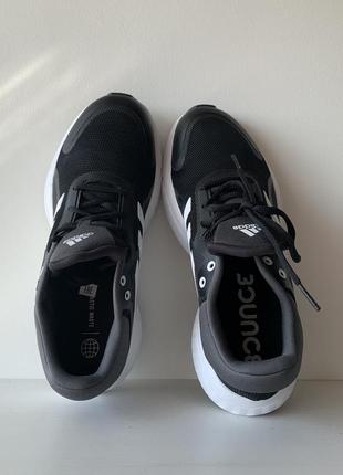 Новые кроссовки adidas (41 р)6 фото