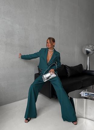Женский зеленый стильный качественный костюм🤍 ( кроп- жакет+ брюки палаццо )3 фото