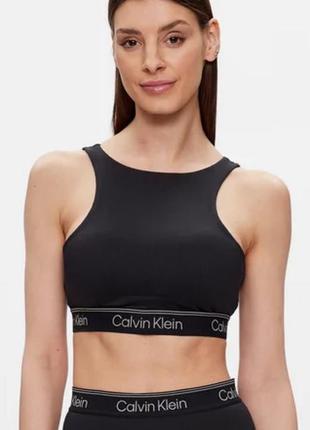 Топ calvin klein