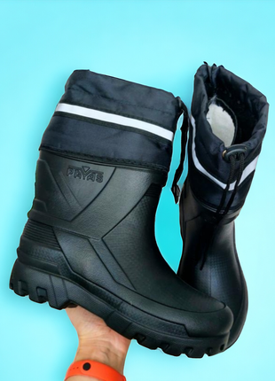 Легенькі теплі чоловічі черевики з піни чорного кольору зі зйомним утеплювачем на штучному хутрі