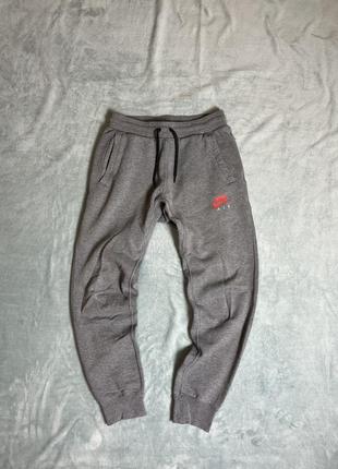 Спортивные штаны nike tech fleece6 фото