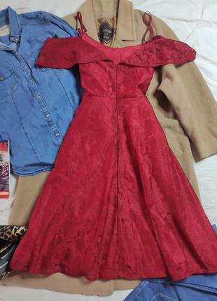 Dressfo платье красное с открытыми плечами миди новое гипюр гипюровое2 фото
