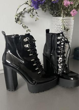 Ботінки zara