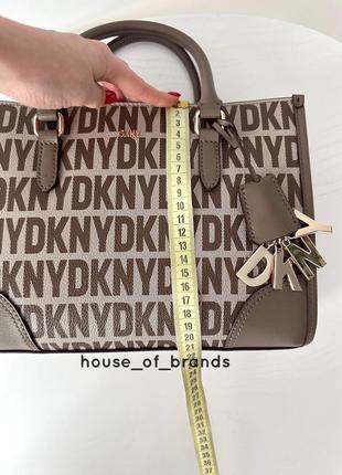 Жіноча брендова сумка dkny perri box satchel оригінал сумочка кросбоді тоут тоте дкну донна каран на подарунок дружині подарунок дівчині9 фото