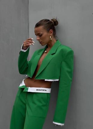 Зелений жіночий брючний костюм вкорочений піджак штани палаццо широкі шорти класичний костюм4 фото