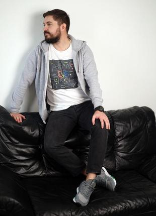 Чоловічі кросівки