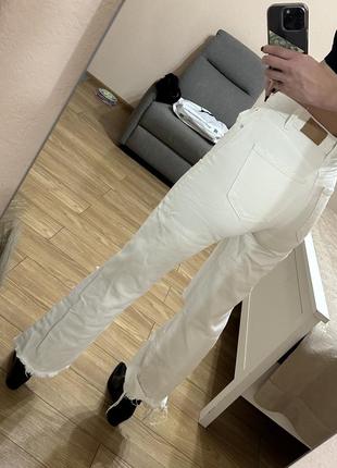 Джинси брюки білі stradivarius3 фото