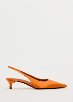 Zara  туфлі жіночі на каблуку класичні7 фото