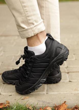 Чоловічі кросівки4 фото