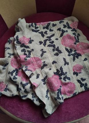 Шарф хомут у квіти з рюшою