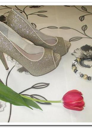 Дуже круті туфельки