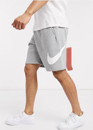 Чоловічі шорти nike sportswear hbr5 фото