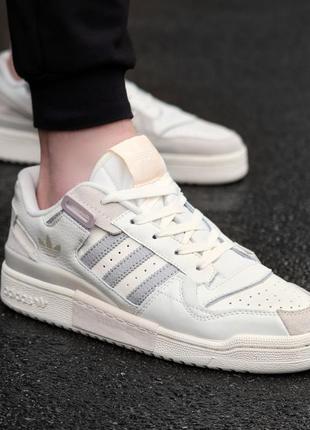 Мужские кожаные, бежевые с серым, стильные  кроссовки adidas forum beige. от 41 до 45 гг. 7611 кк