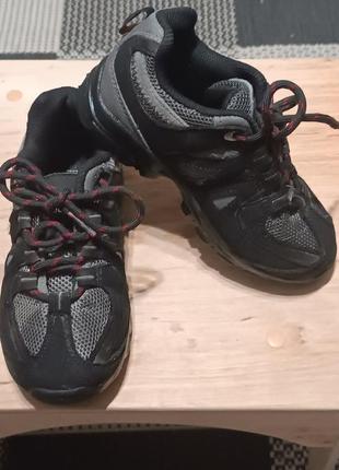 Нубукові кросівки mark's and spencer
28/ 18.5 см