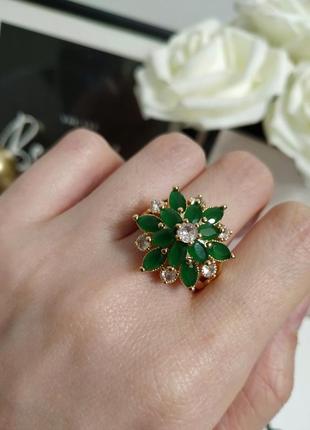 Розкішна каблучка камінь зелений агат білий циркон перстень позолочений кільце4 фото