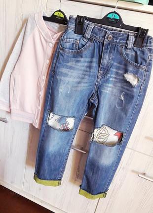 Базовые винтажные рваные джинсы бойфренды/boifriend zara kids.