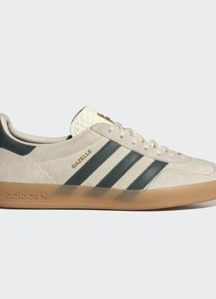 Новинка кеди унісекс бежеві adidas gazelle indoor shoes9 фото