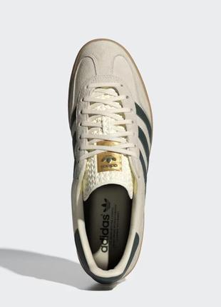 Новинка кеди унісекс бежеві adidas gazelle indoor shoes8 фото