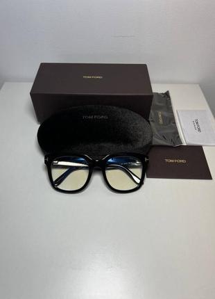 Окуляри для компьтера tom ford blue block eyeglasses tf5537b 001 black 52mm ft55374 фото