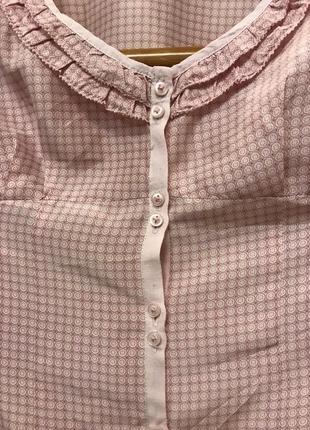 Очень красивая и стильная брендовая блузка..100% шёлк.4 фото