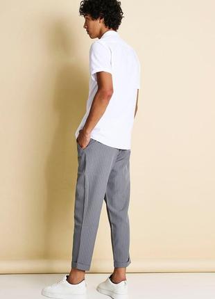 Молодіжні укорочені чоловічі штани в смужку boohooman (34 р)3 фото