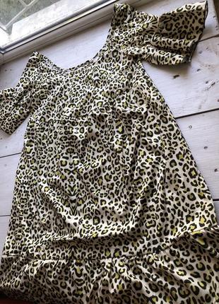 Лёгкое леопардовое платье