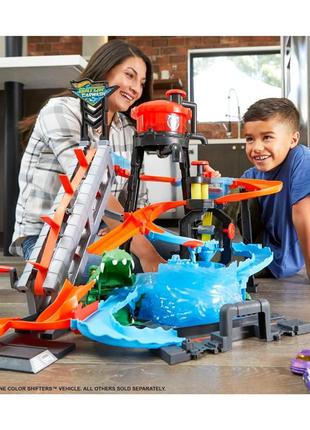 Трек хот вілс водонапірна башня hot wheels ultimate gator car wash playset ftb67