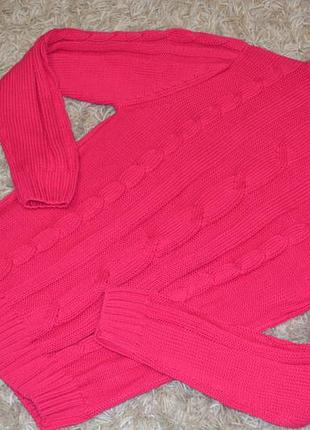 Яркий удлиненный фирменный свитер с горловиной esmara