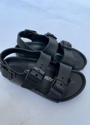 Босоніжки birkenstock