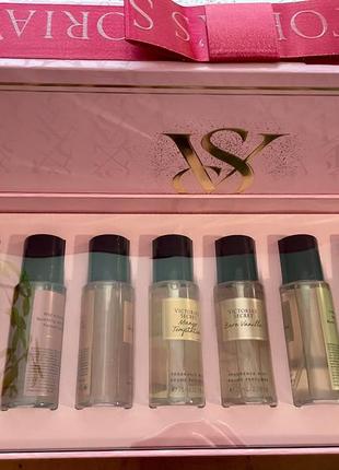 Подарочный набор из 12 спреев victoria's secret ultimate mist discovery set