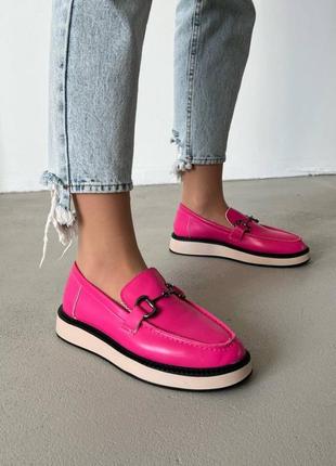 Рожеві жіночі лофери туфлі мокасини