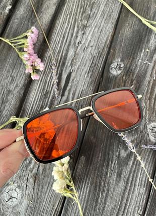 Сонцезахисні окуляри тоні старк, червоні, унісекс1 фото
