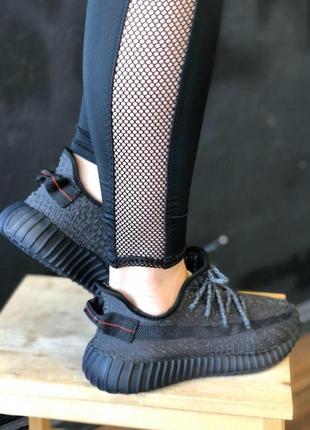 Полностью рефлективные кроссовки adidas yeezy boost 350 черного цвета (36-45)💜3 фото