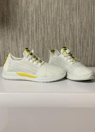 Кроссовки мужские