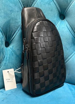 Кожаная мужская сумка слинг на одно плечо, черная нагрудная молодежная сумочка рюкзак на два отдела1 фото