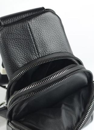 Нагрудная мужская кожаная сумка слинг на одно плечо, молодежная черная сумочка рюкзак бананка5 фото