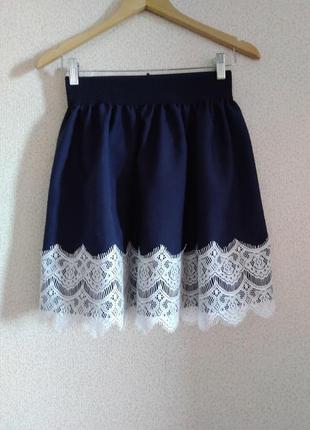 Спідниця шкільна з мереживом