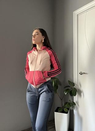 Спортивний костюм adidas