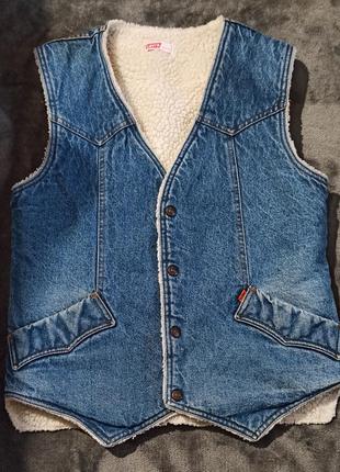 Вінтажна джинсова куртка-жилет levi's 70-80-х р. m 1200грн