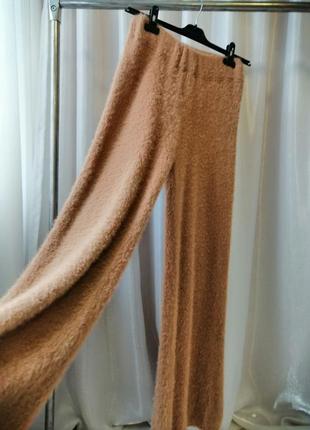 Мега стильный плюшевый пушистый вязаный костюм альпака шерсть длинные брюки палаццо на высокой посад9 фото