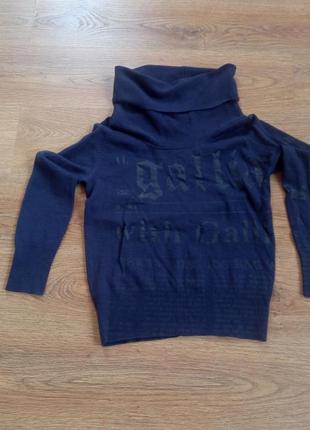 Продам шерстяной свитер от известного бренда джона гальяно в идеальном состоянии, размер м